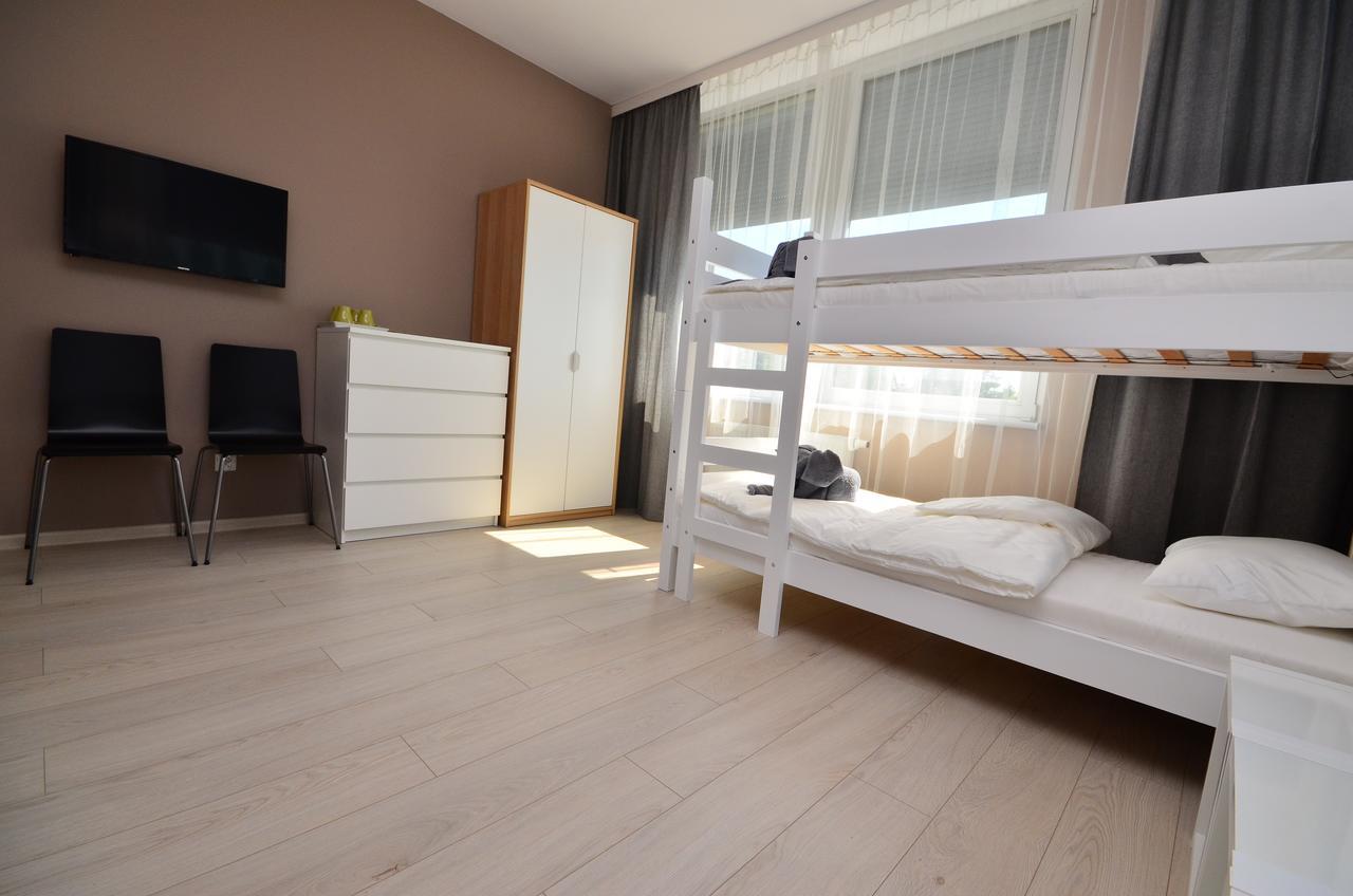 G'Hostel Deszczno Kültér fotó