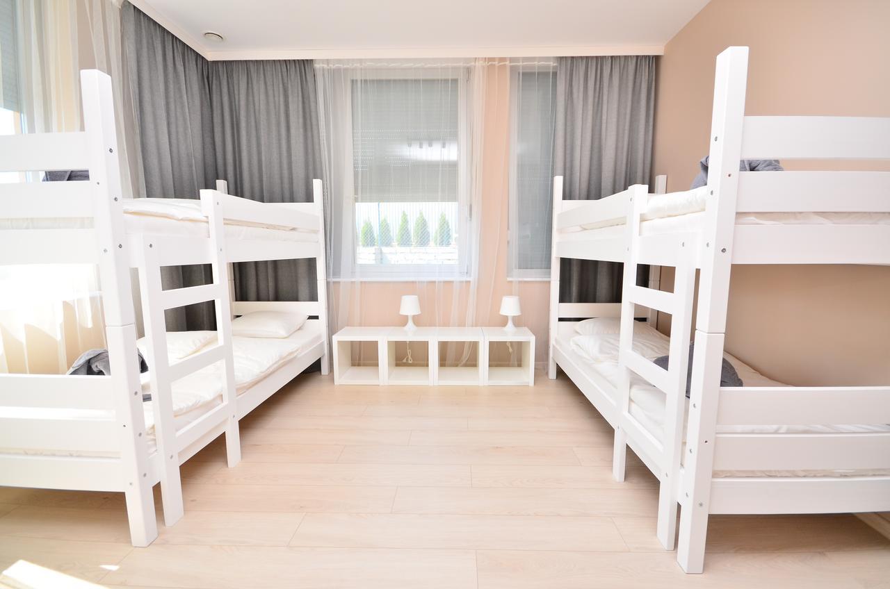 G'Hostel Deszczno Kültér fotó