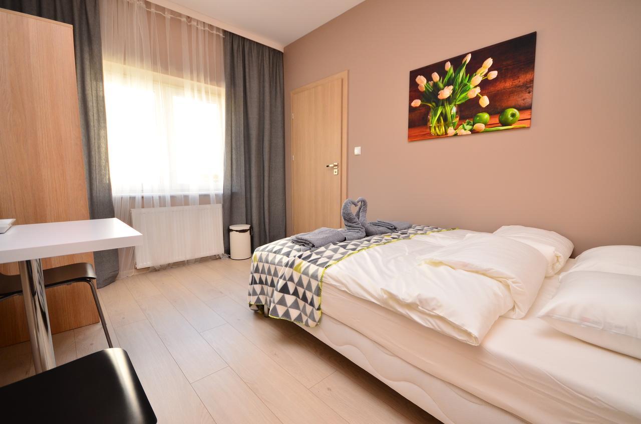 G'Hostel Deszczno Kültér fotó
