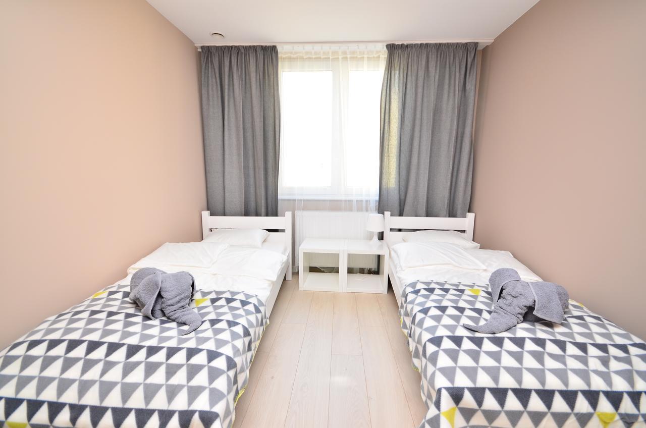 G'Hostel Deszczno Kültér fotó